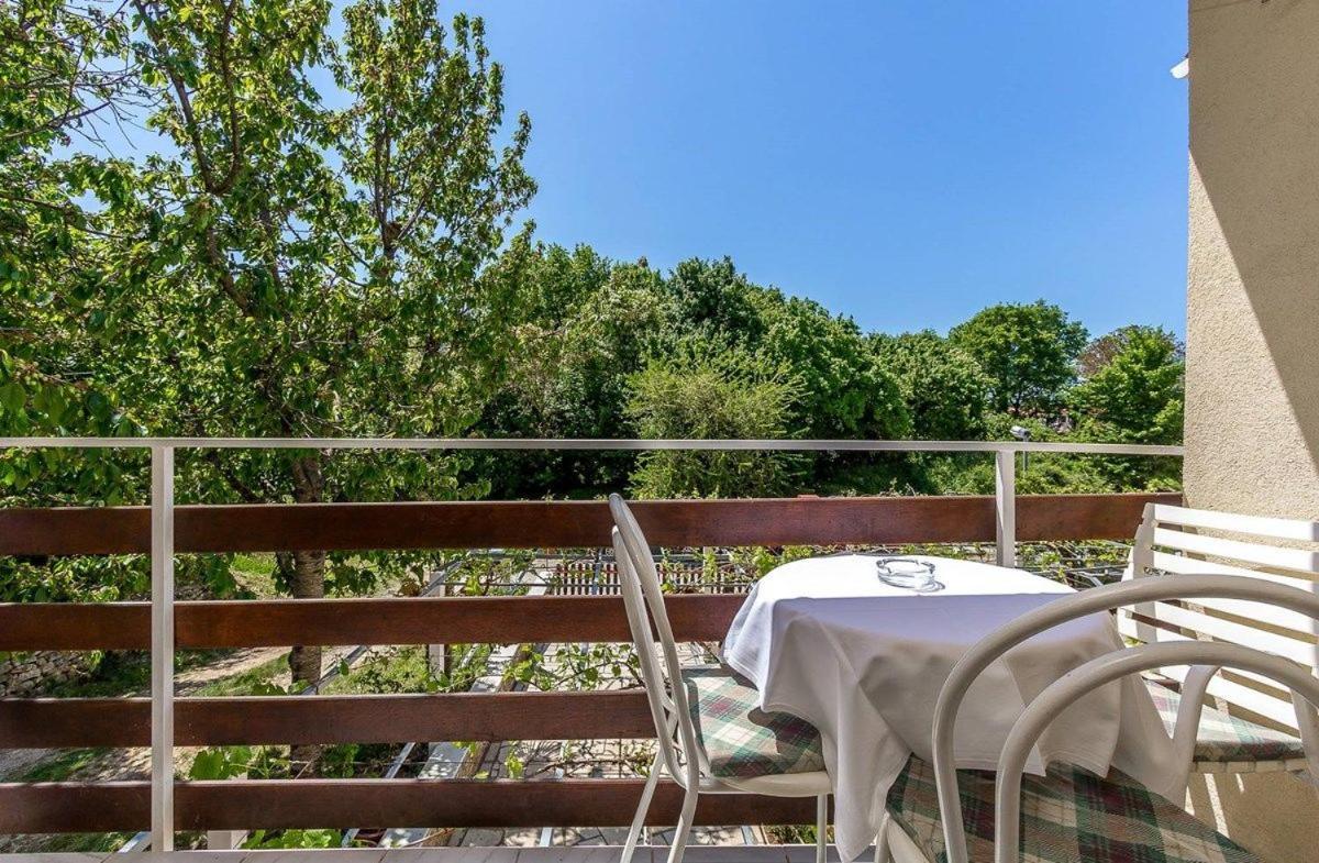Apartments Dragica Valbandon Экстерьер фото