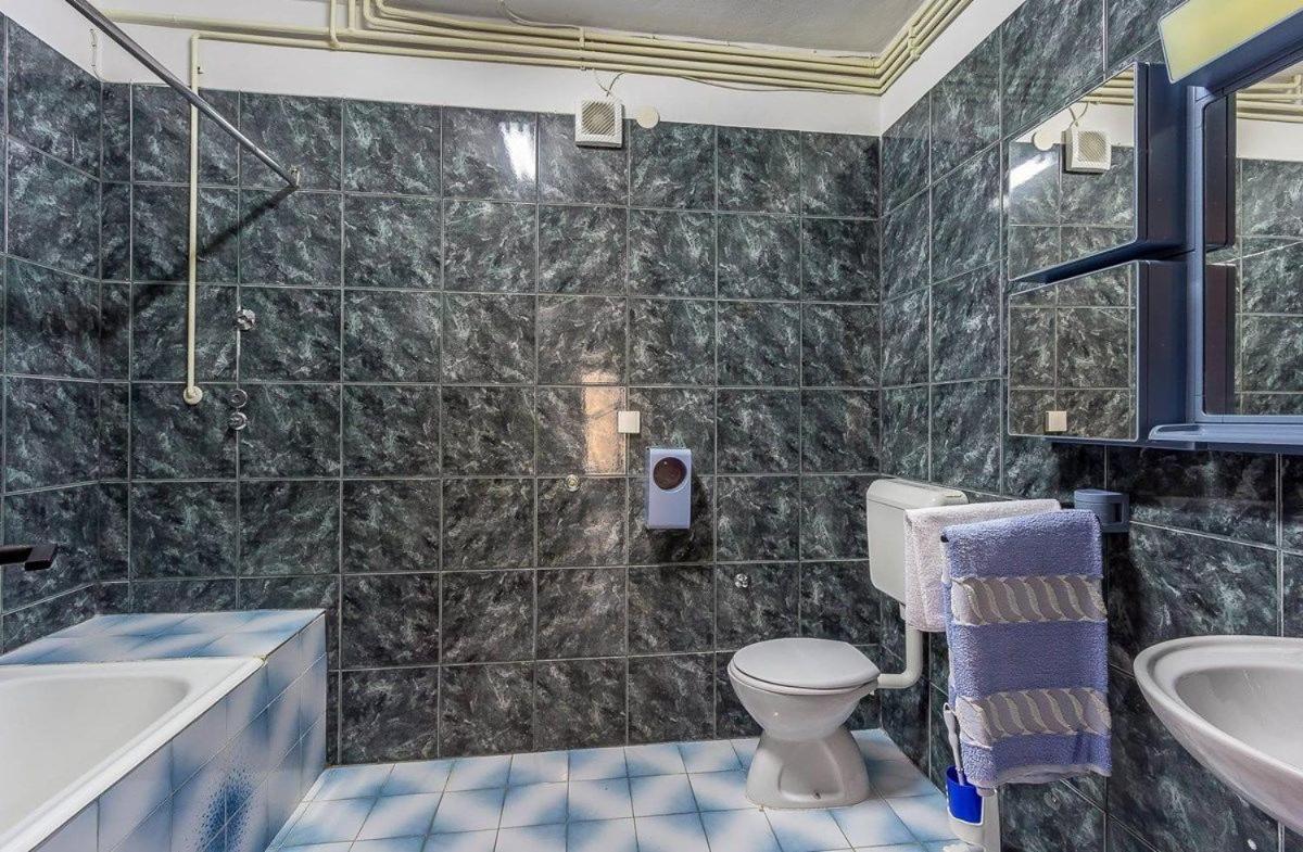 Apartments Dragica Valbandon Экстерьер фото